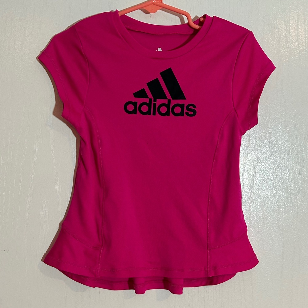 Adidas Girls 2T Pink Short Sleeve Activewear Logo Graphic T-Shirt‎ Magenta